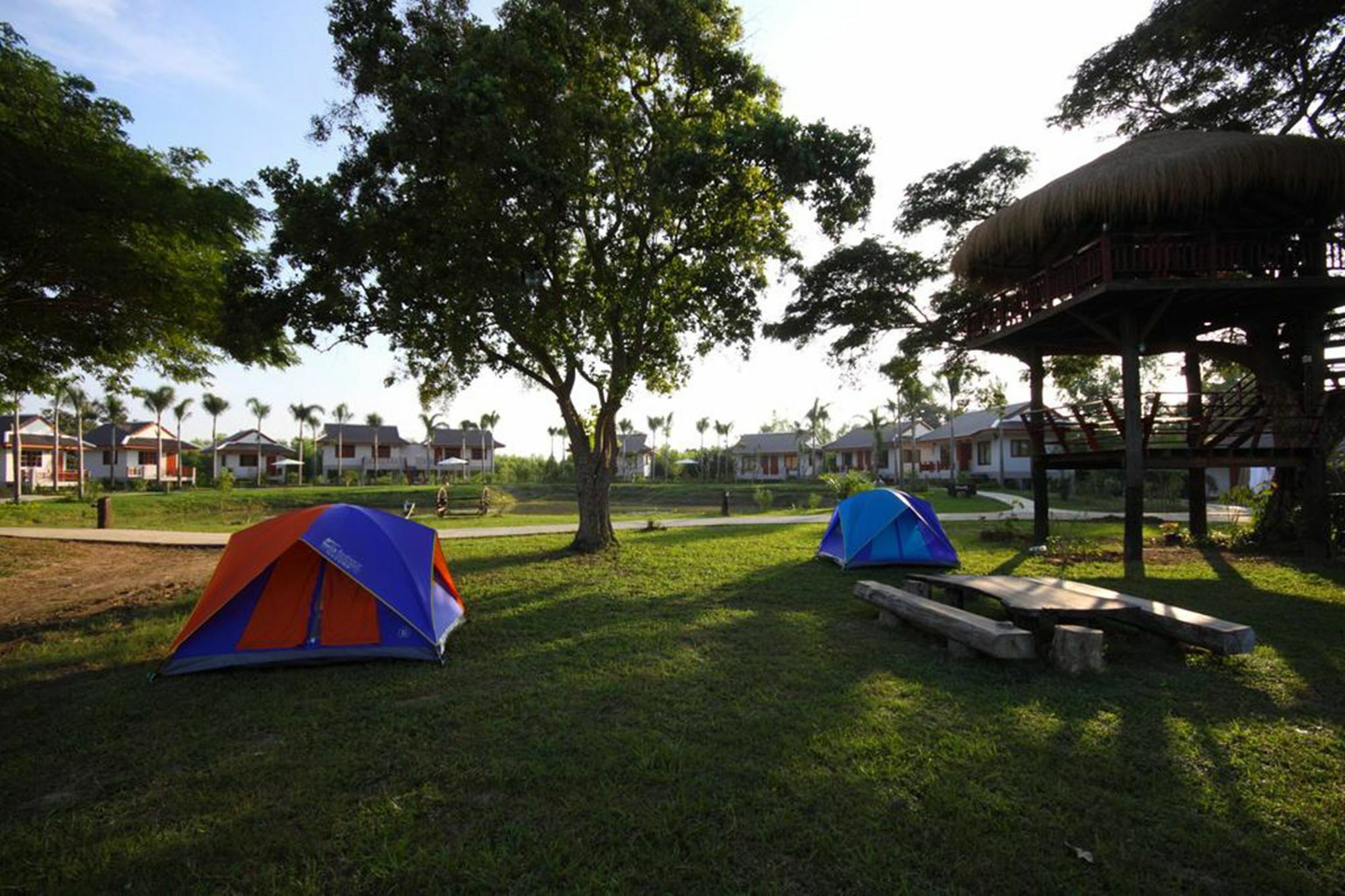 Resort Railumpoo Nakhon Sawan Exterior foto
